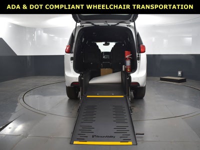 2025 Chrysler Voyager LX