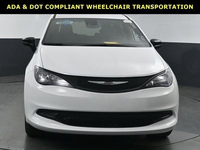 2025 Chrysler Voyager LX