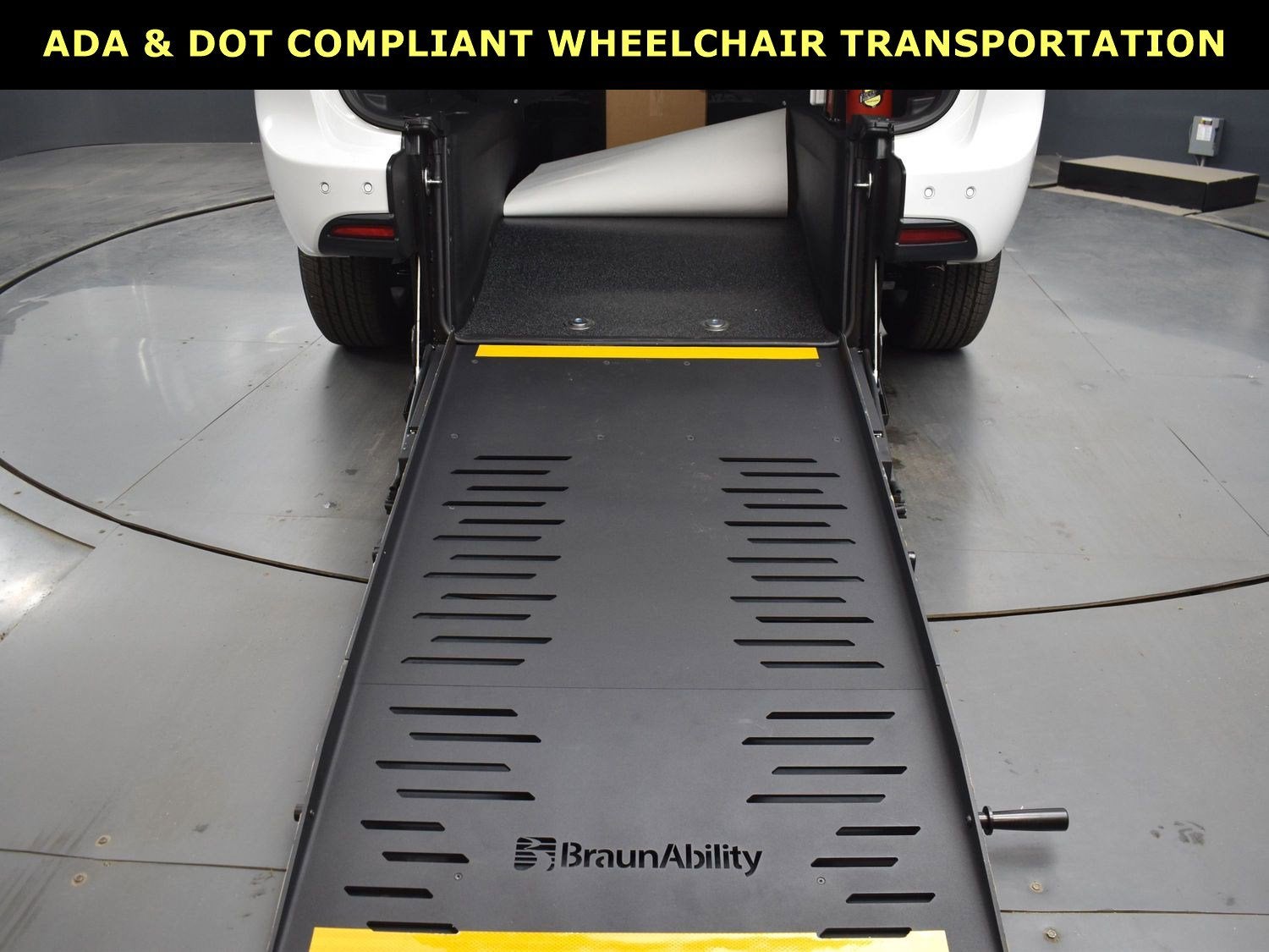 2025 Chrysler Voyager LX