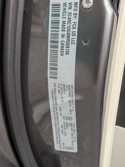 2021 Chrysler Voyager LXI