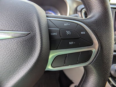 2020 Chrysler Pacifica Touring