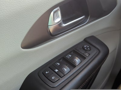 2020 Chrysler Pacifica Touring