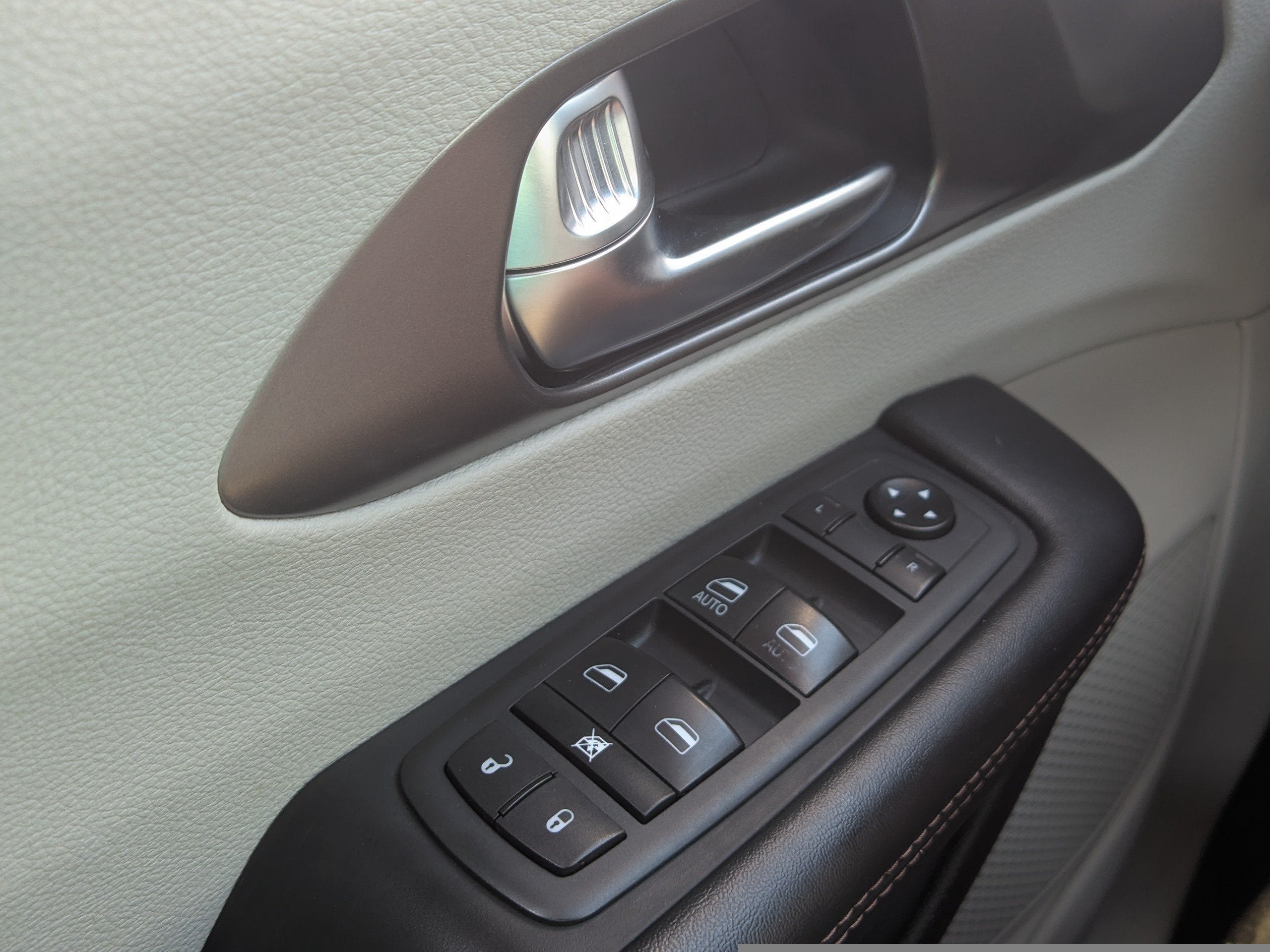 2020 Chrysler Pacifica Touring