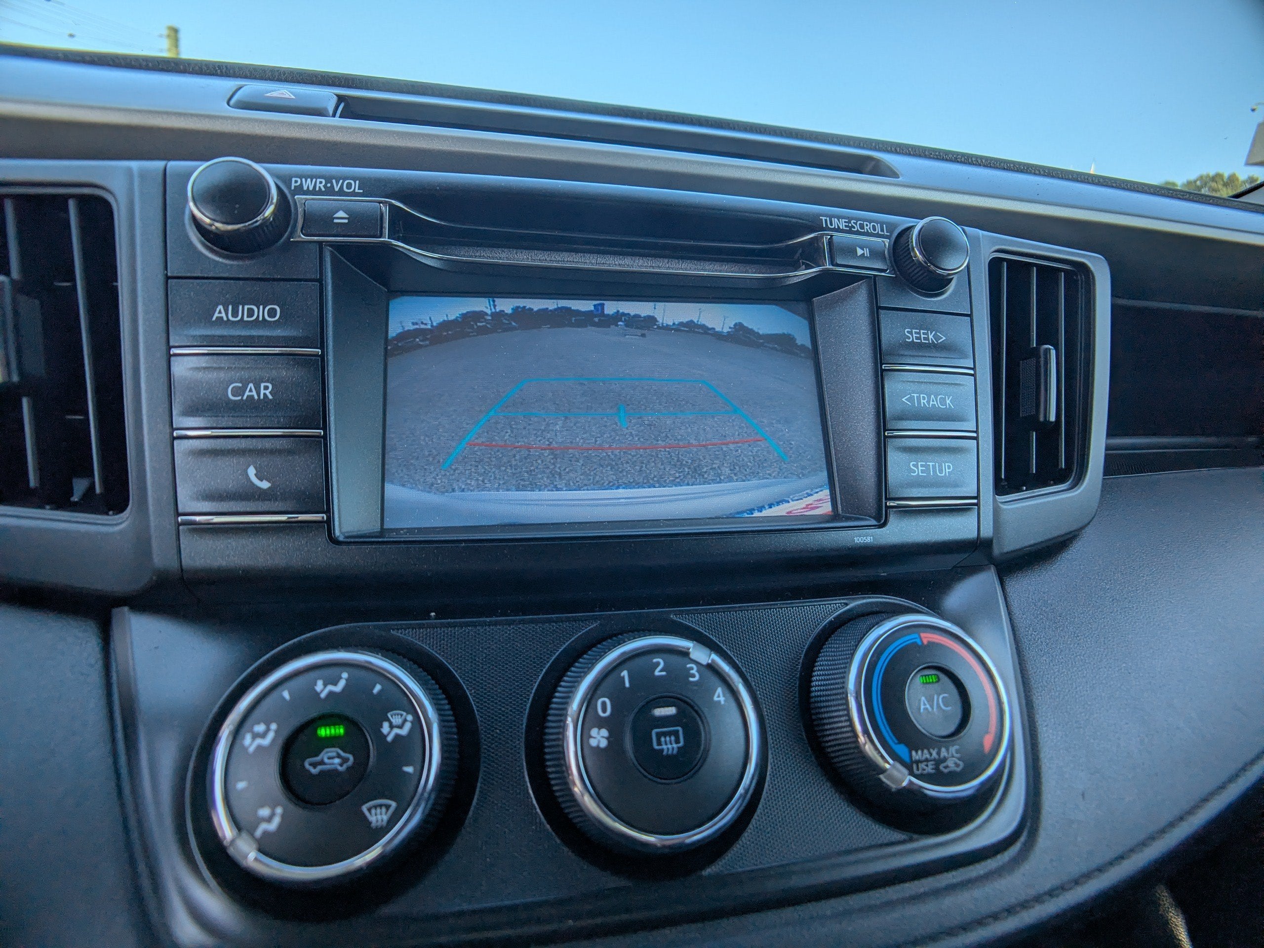2016 Toyota RAV4 LE
