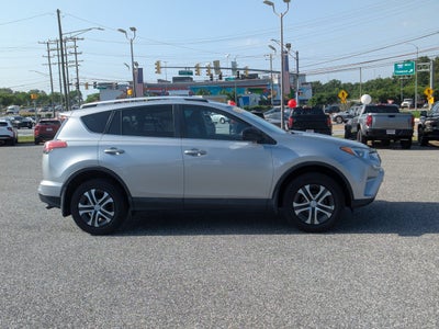 2016 Toyota RAV4 LE