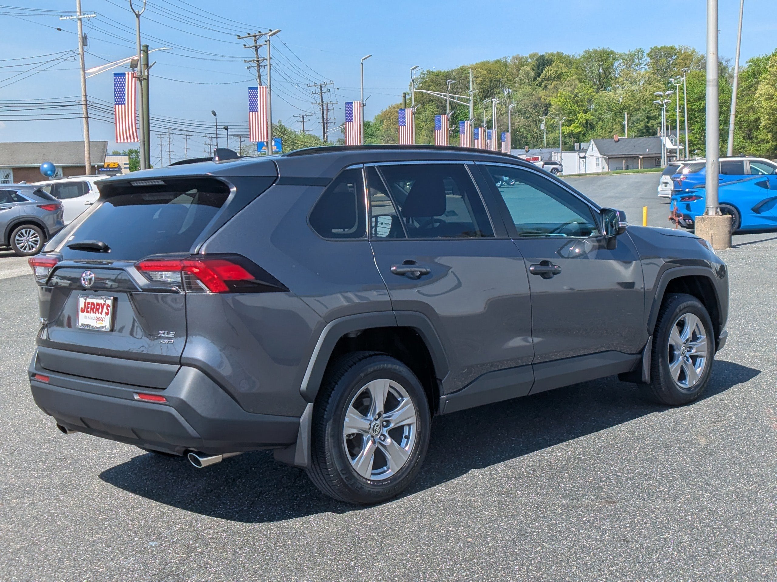 2023 Toyota RAV4 XLE