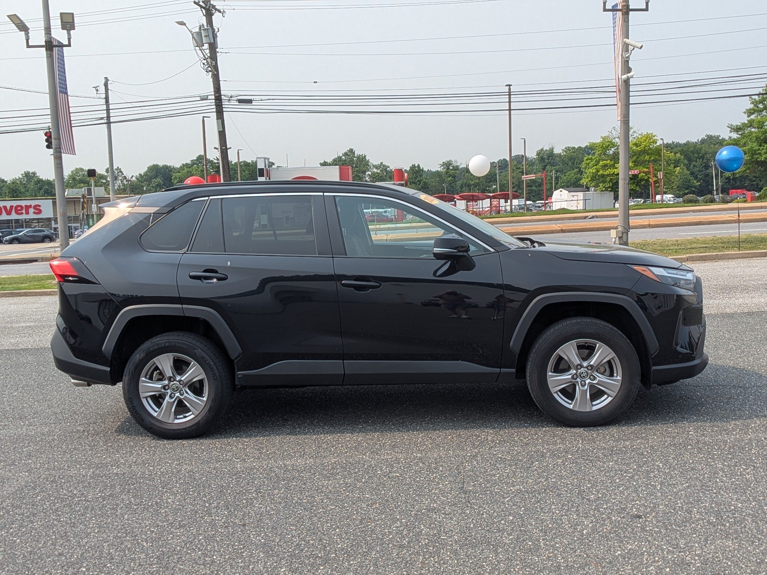 2023 Toyota RAV4 XLE