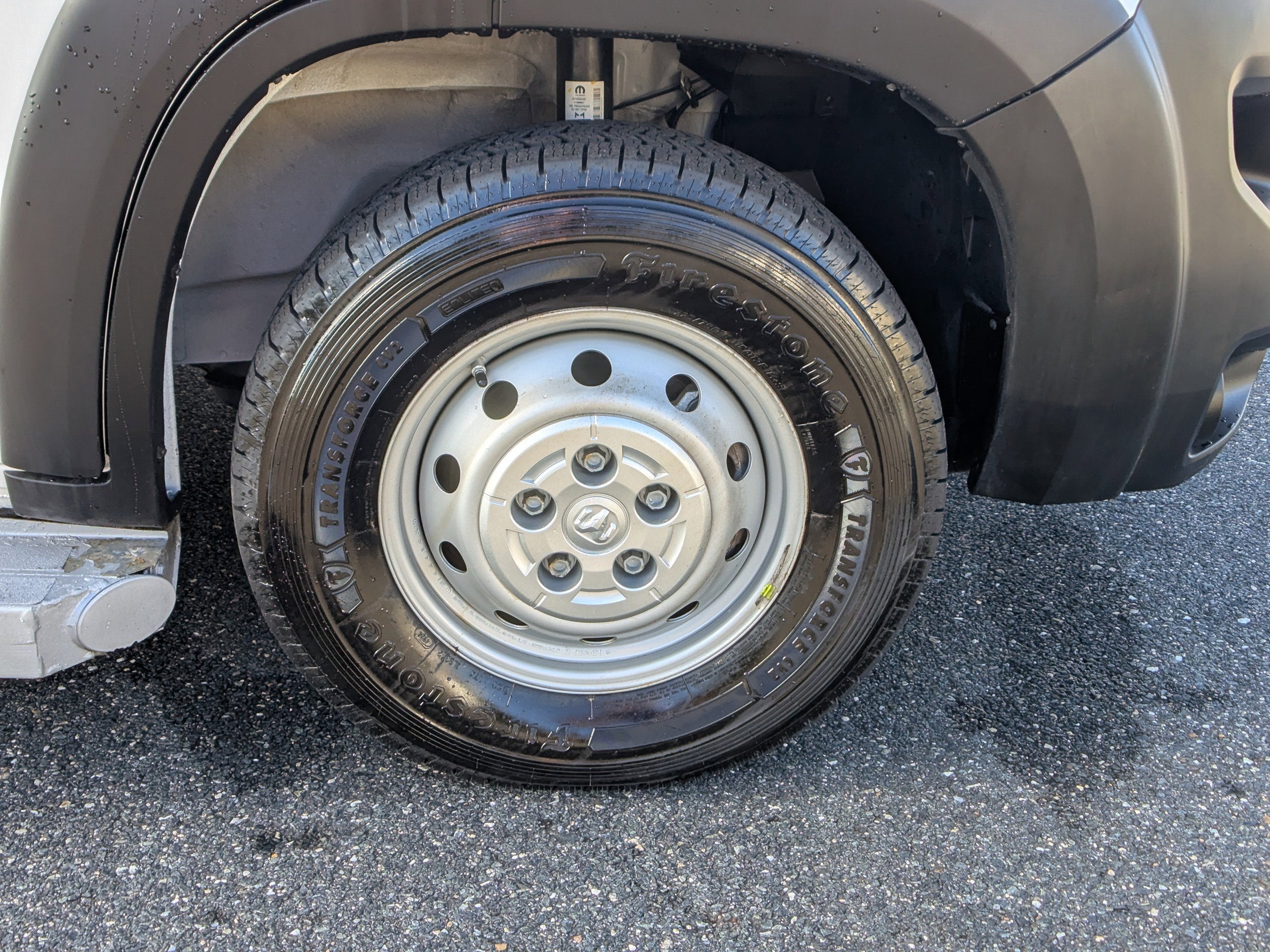 2023 RAM ProMaster Cargo Van 2500 Low Roof 136" WB