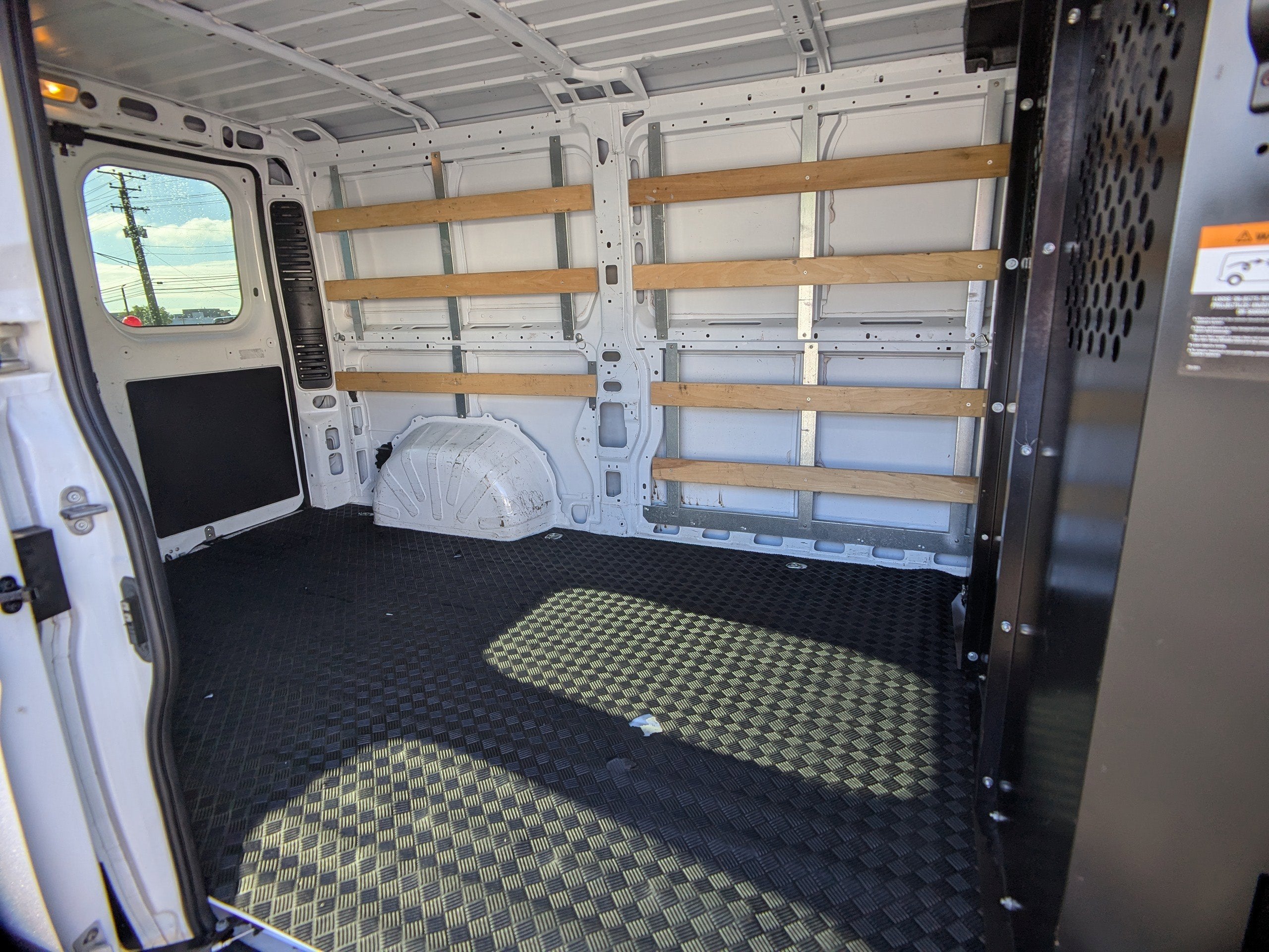 2023 RAM ProMaster Cargo Van 2500 Low Roof 136" WB