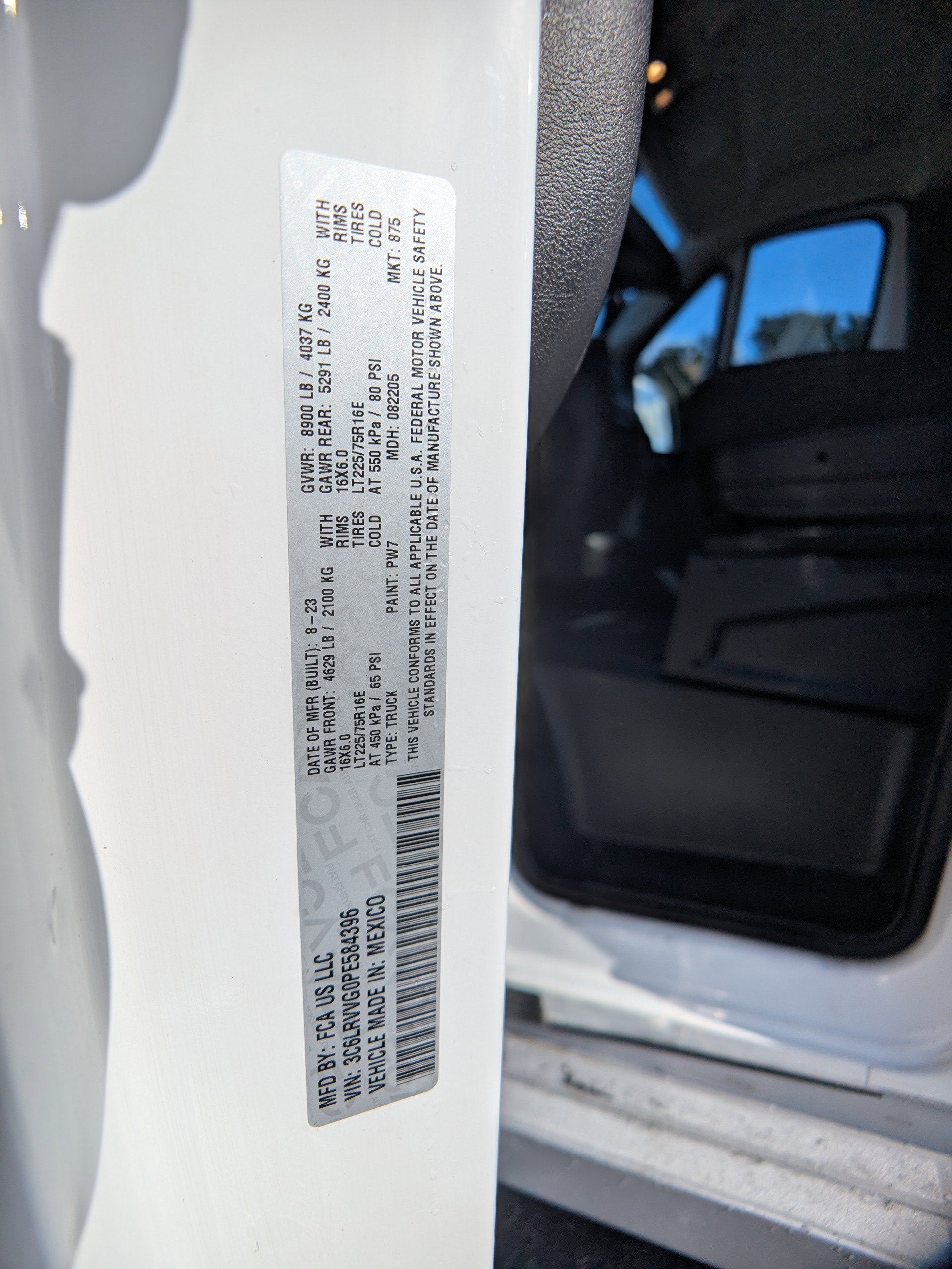 2023 RAM ProMaster Cargo Van 2500 Low Roof 136" WB