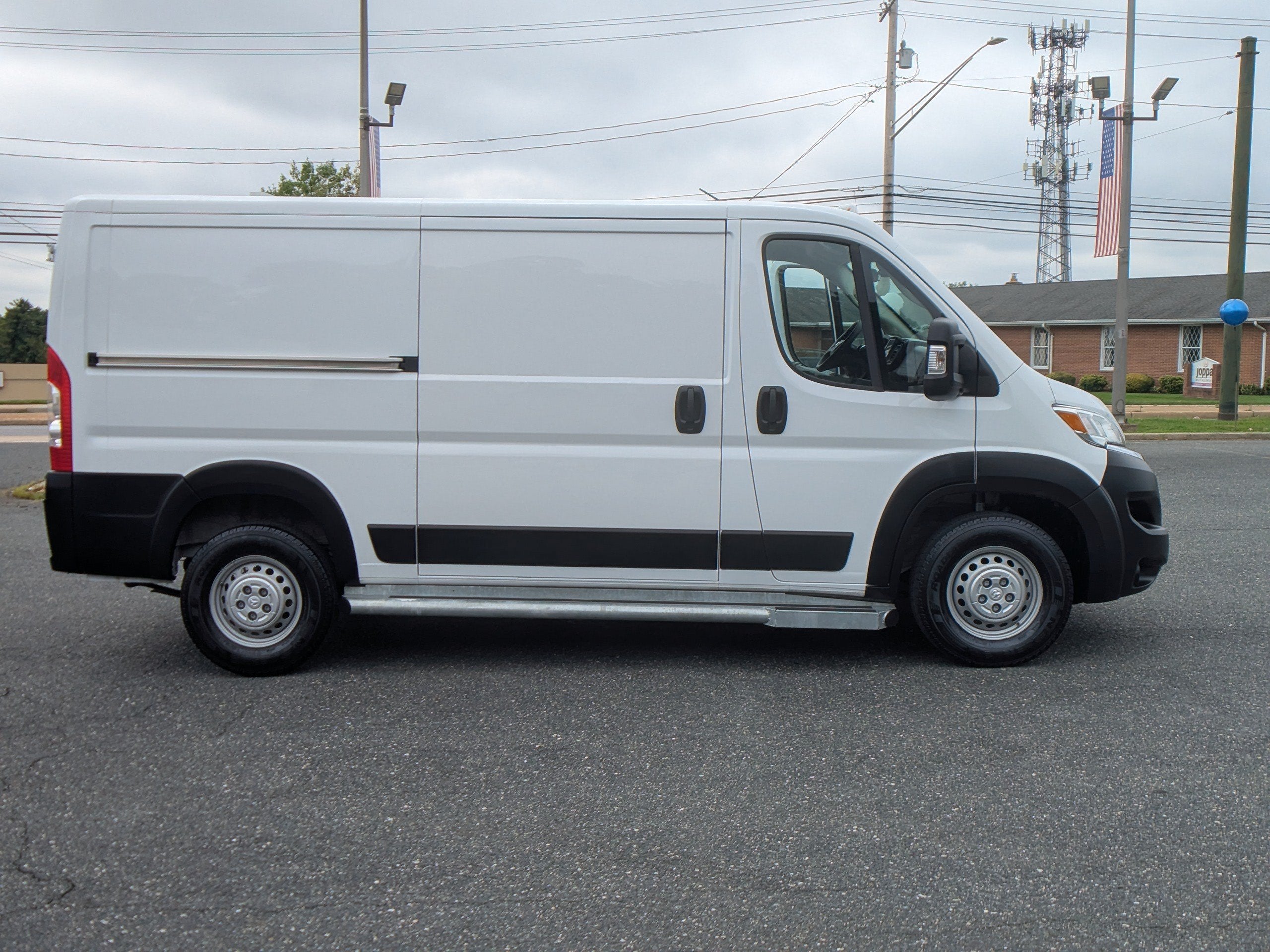 2025 RAM ProMaster Cargo Van Tradesman