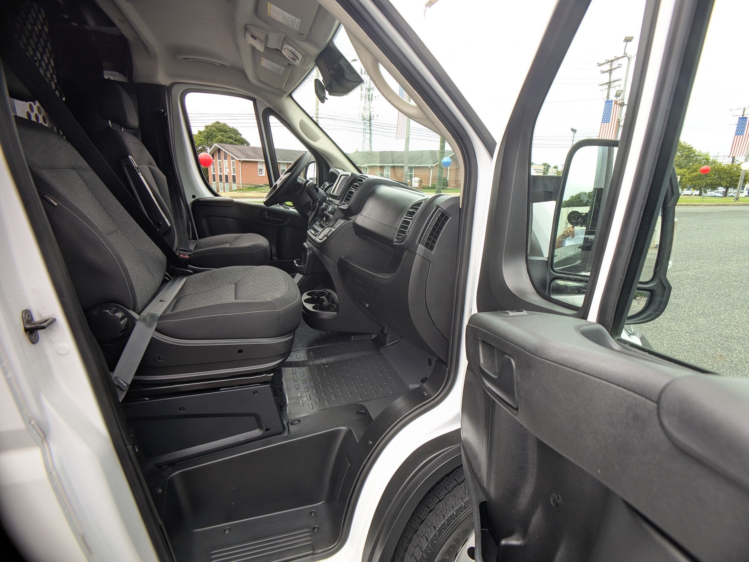 2025 RAM ProMaster Cargo Van Tradesman