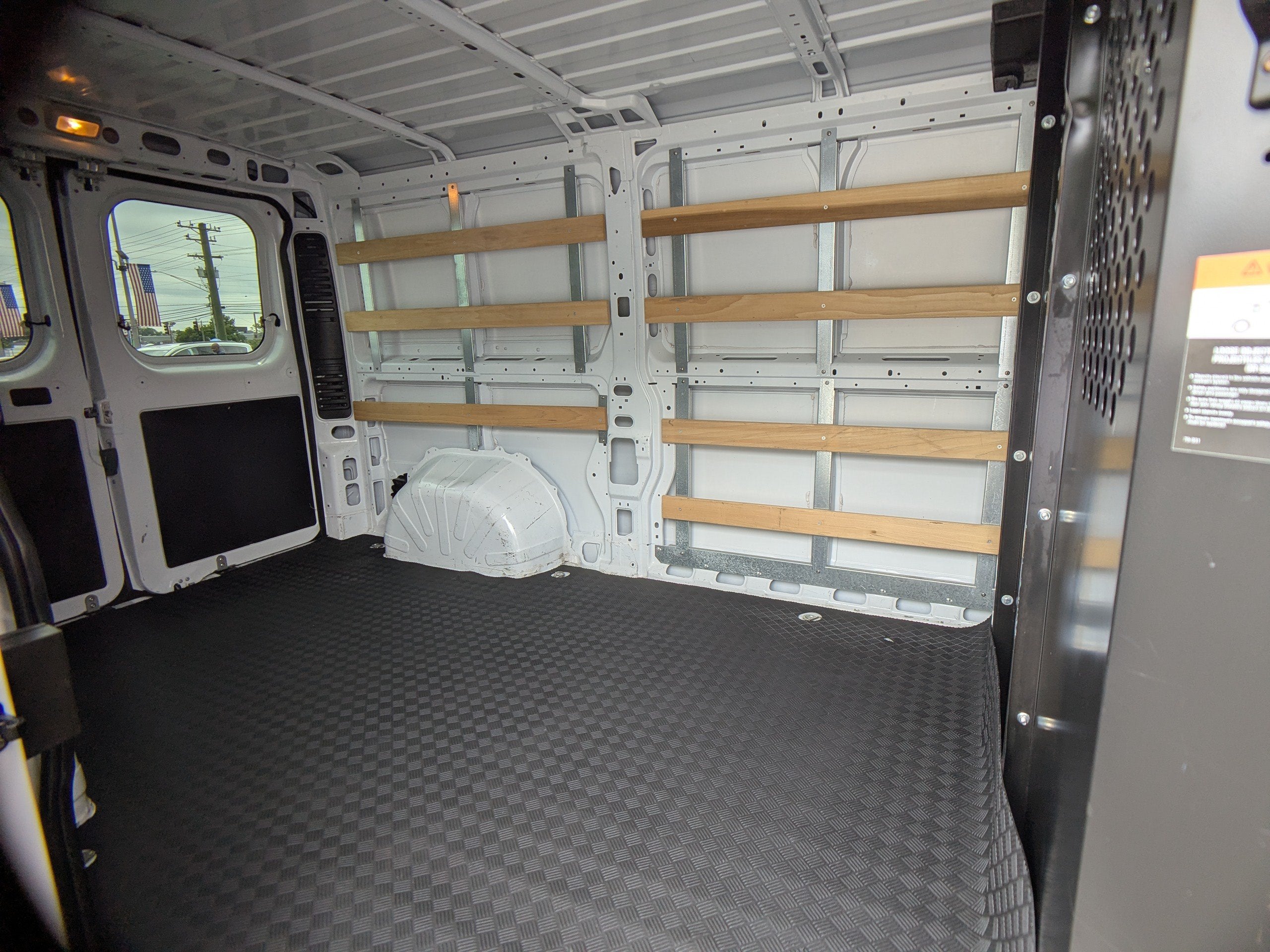 2025 RAM ProMaster Cargo Van Tradesman