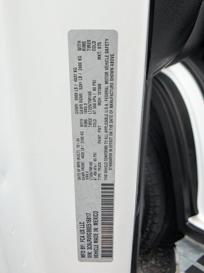 2025 RAM ProMaster Cargo Van Tradesman