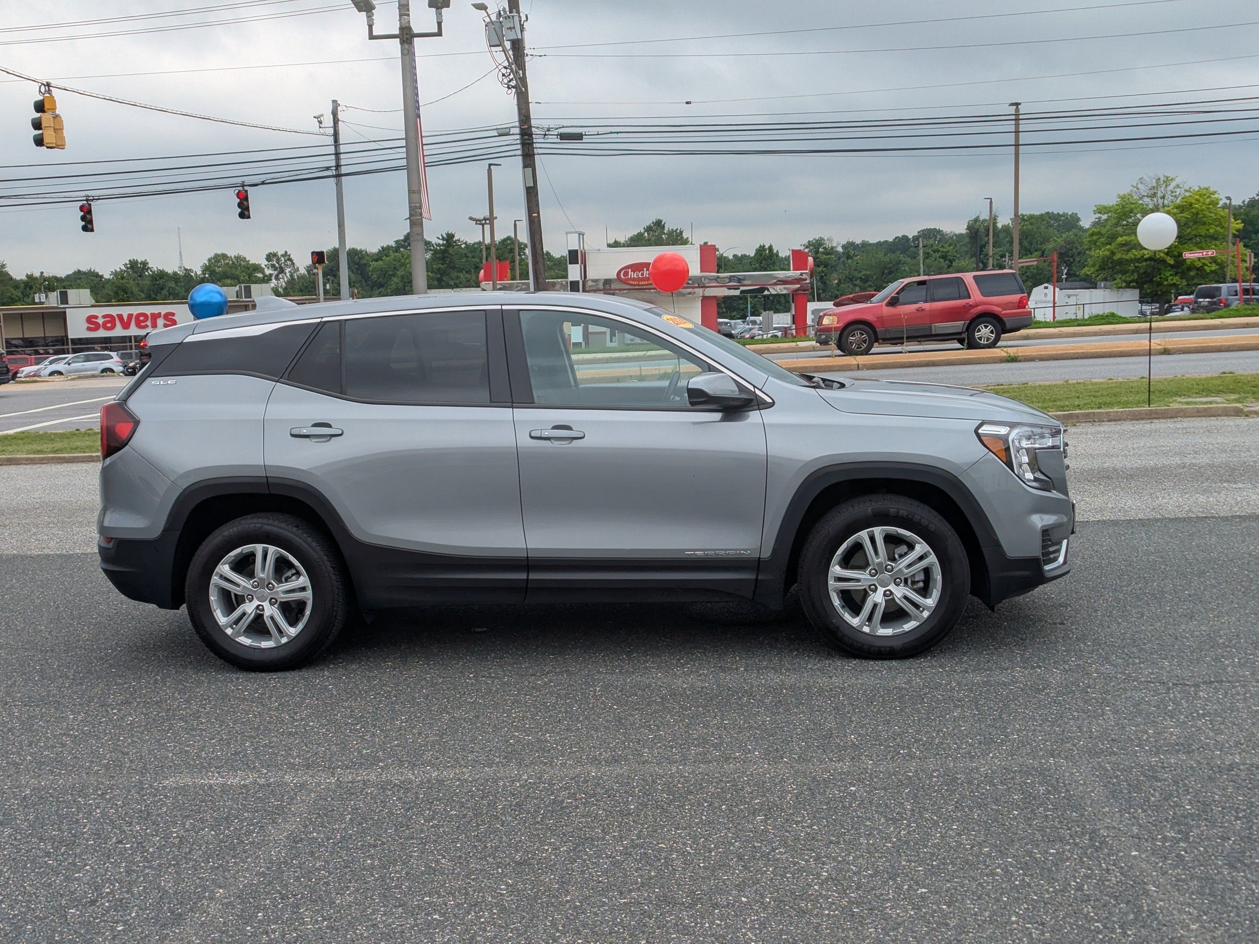 2024 GMC Terrain SLE