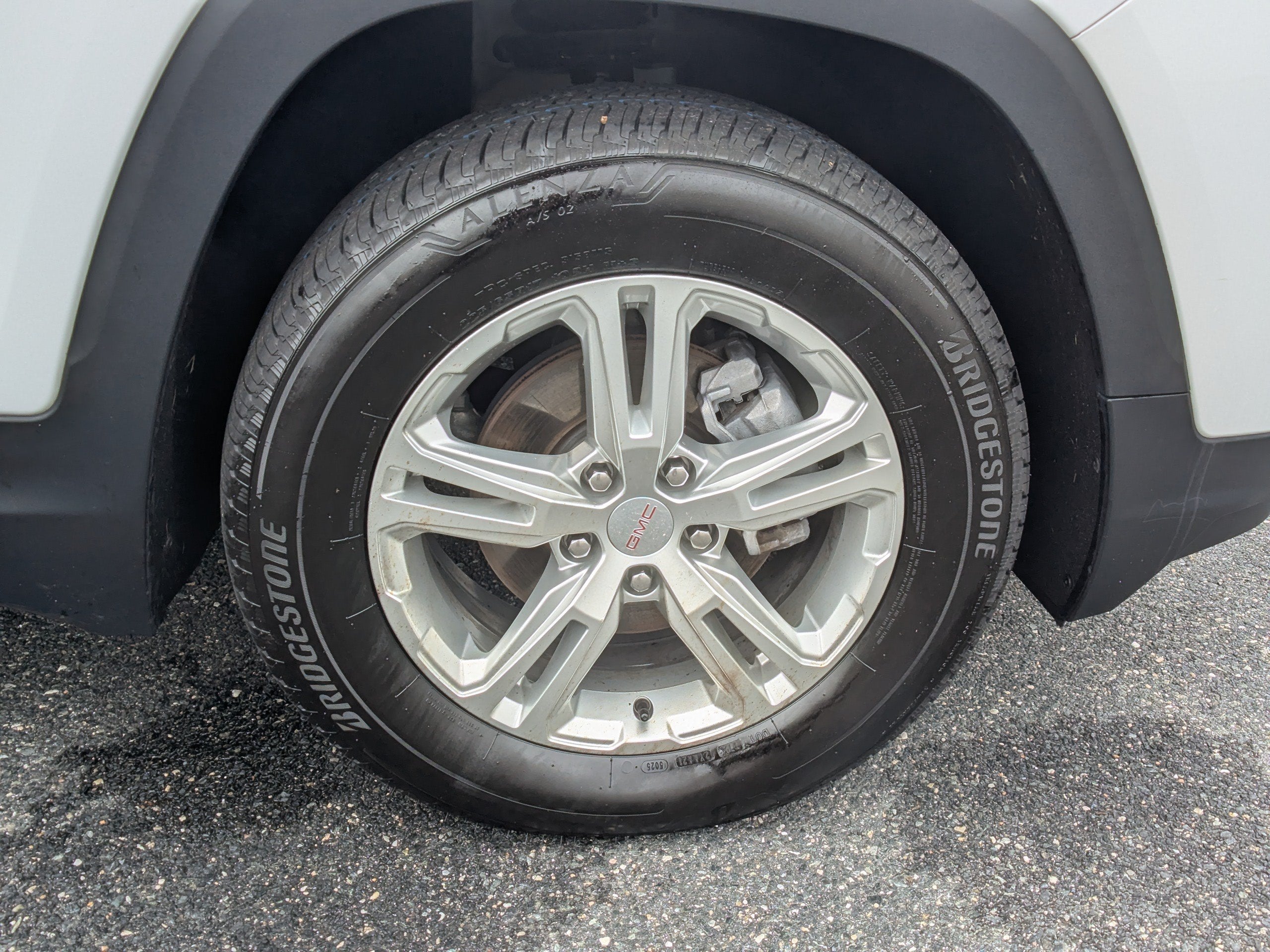 2024 GMC Terrain SLE - Photo 10