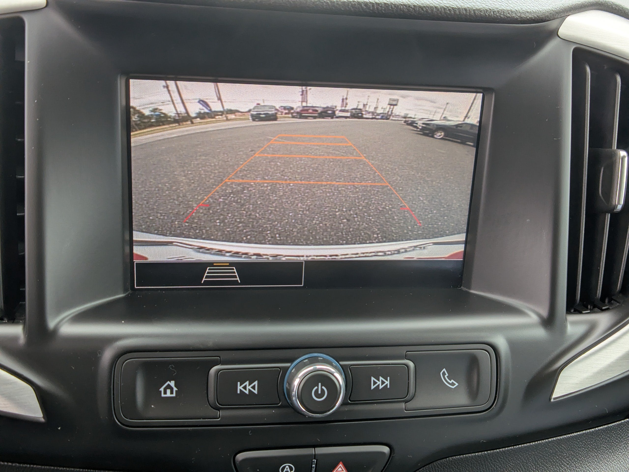 2024 GMC Terrain SLE - Photo 19