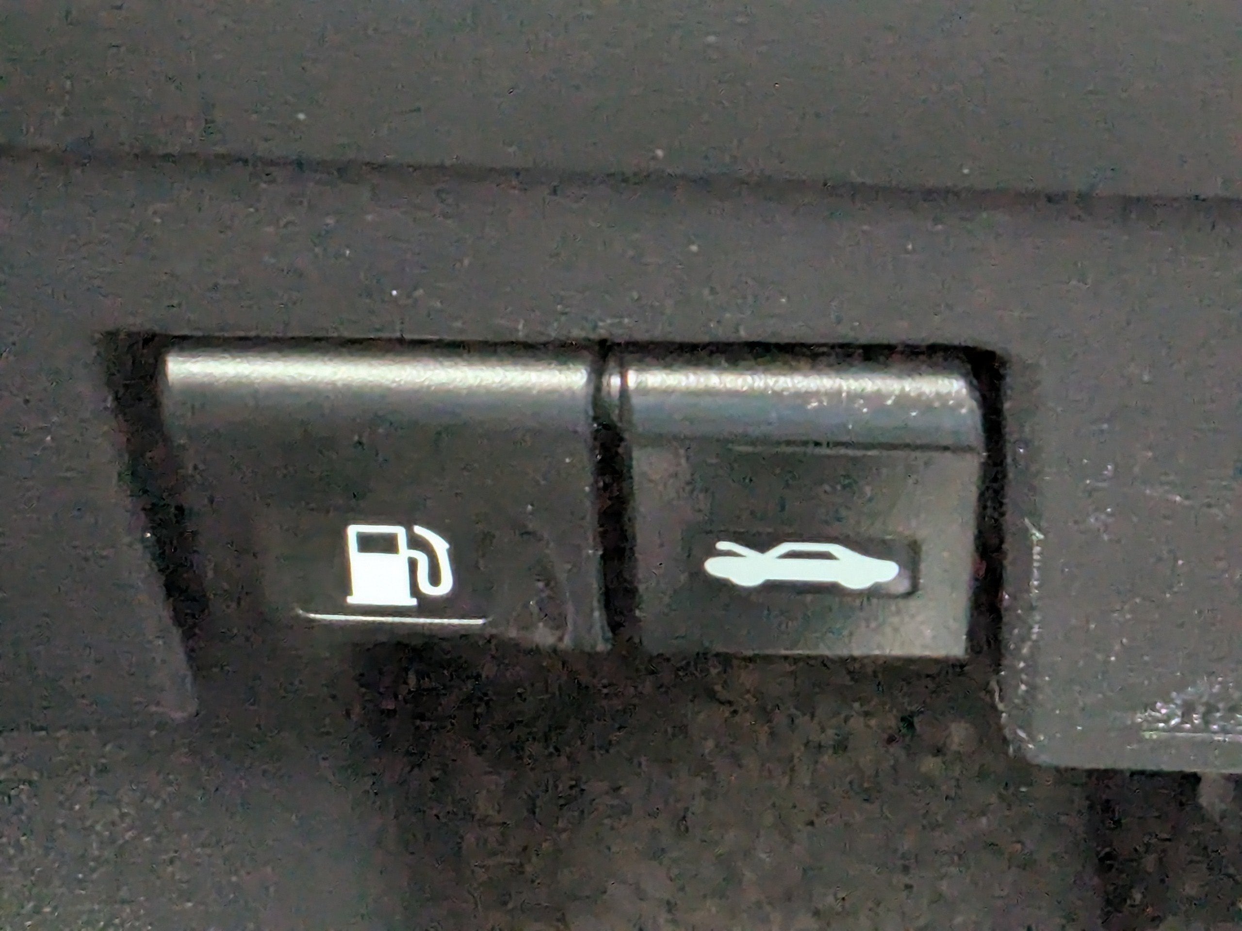 2024 Nissan Versa SR