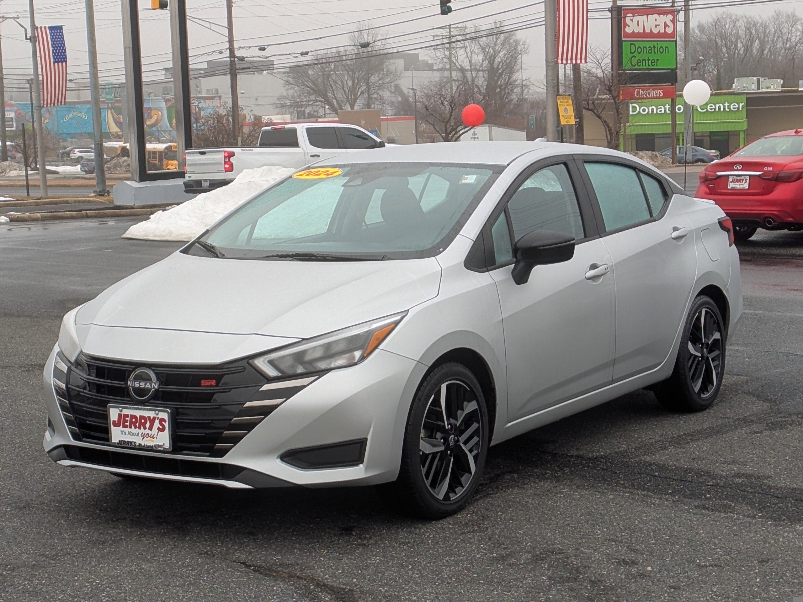 2024 Nissan Versa SR
