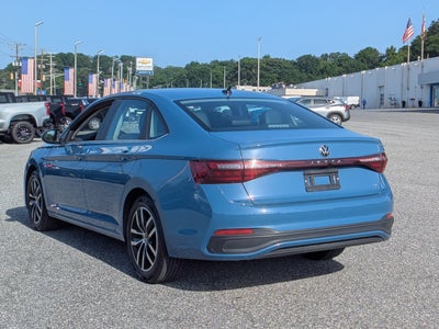 2025 Volkswagen Jetta SE