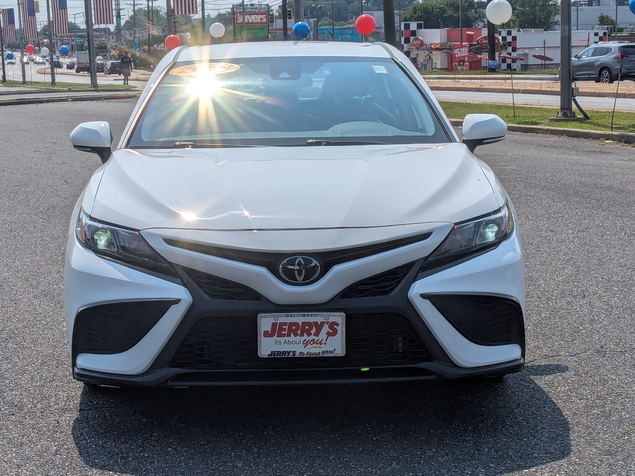 2024 Toyota Camry SE