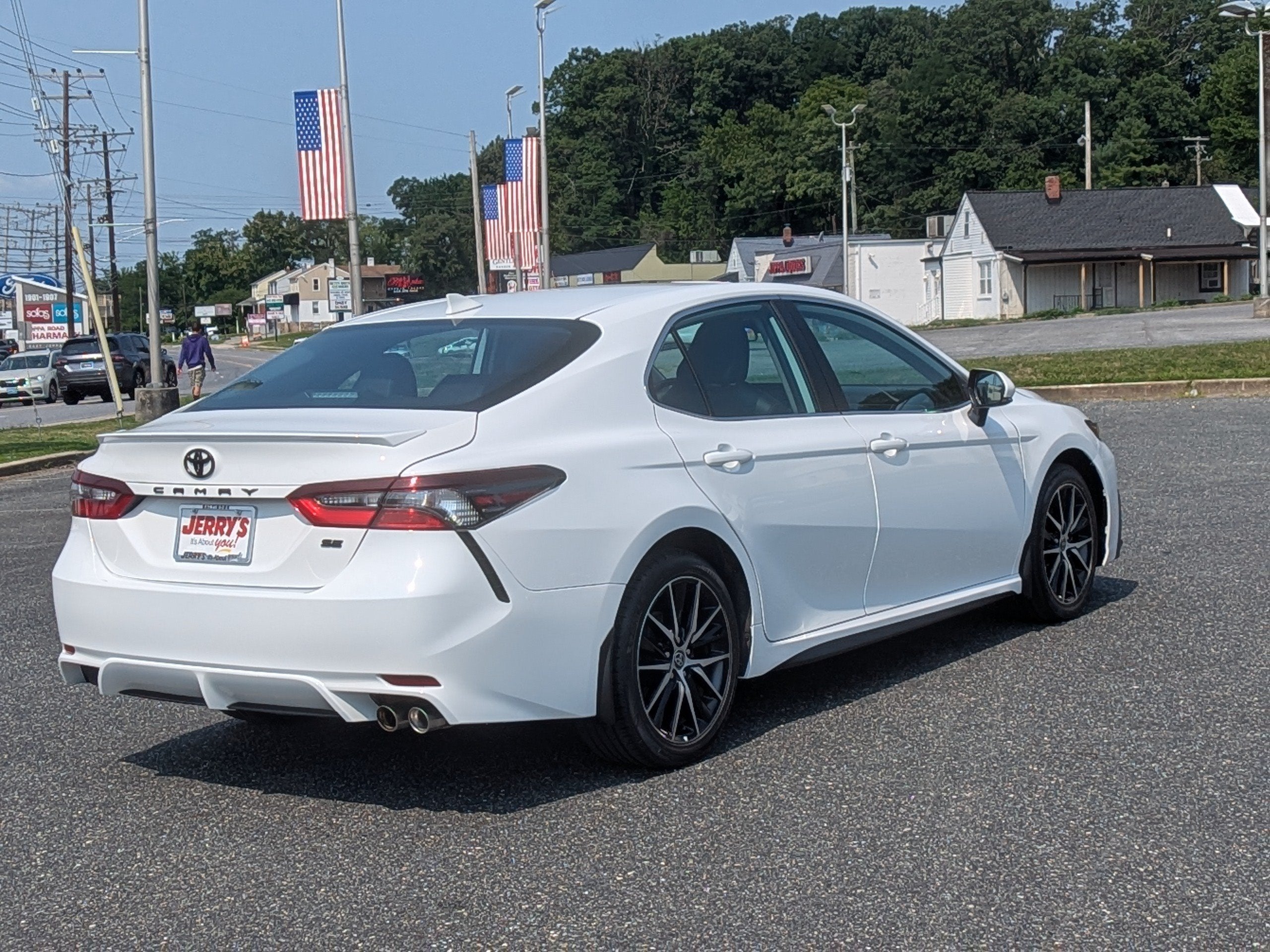 2024 Toyota Camry SE