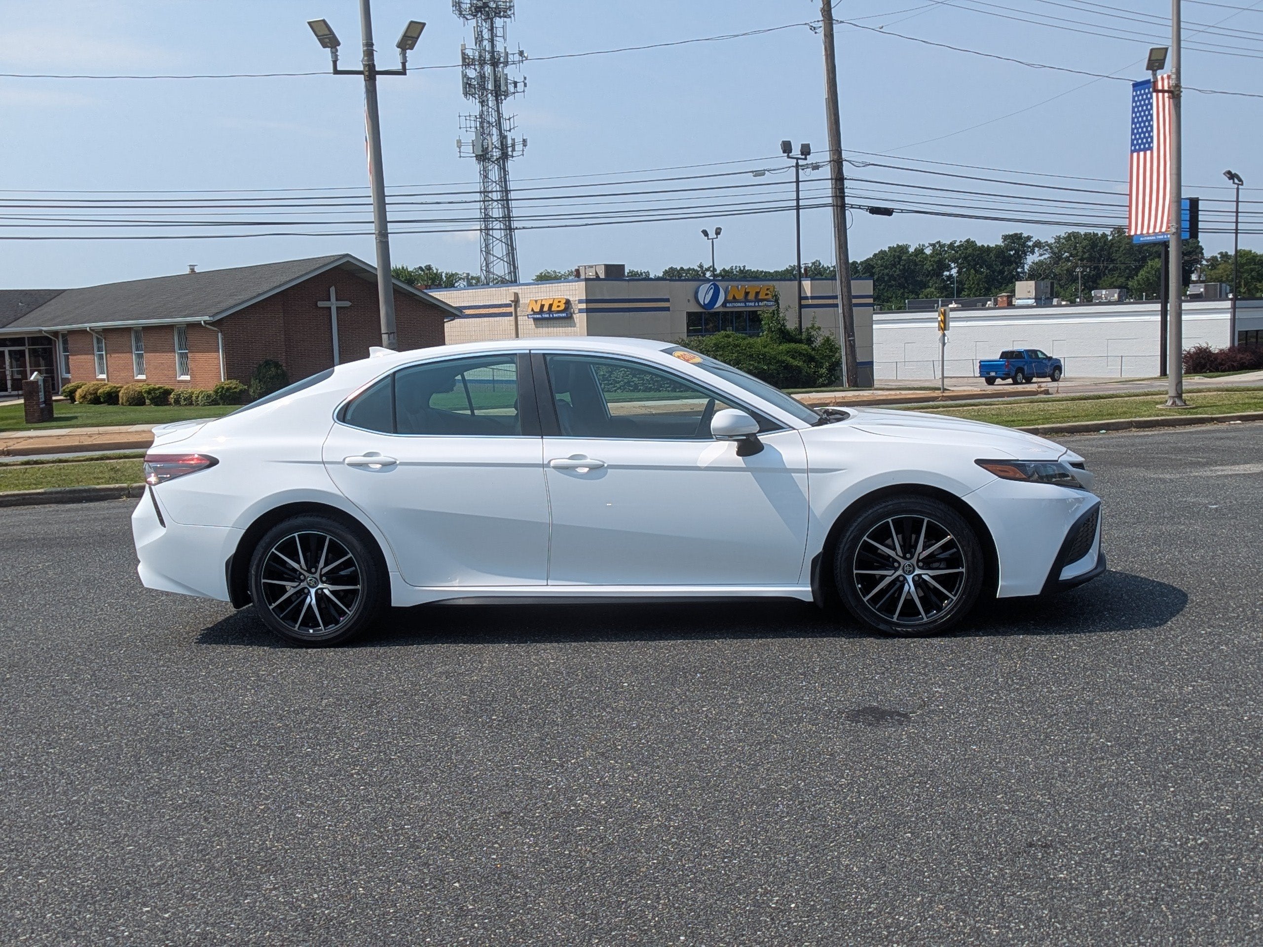 2024 Toyota Camry SE