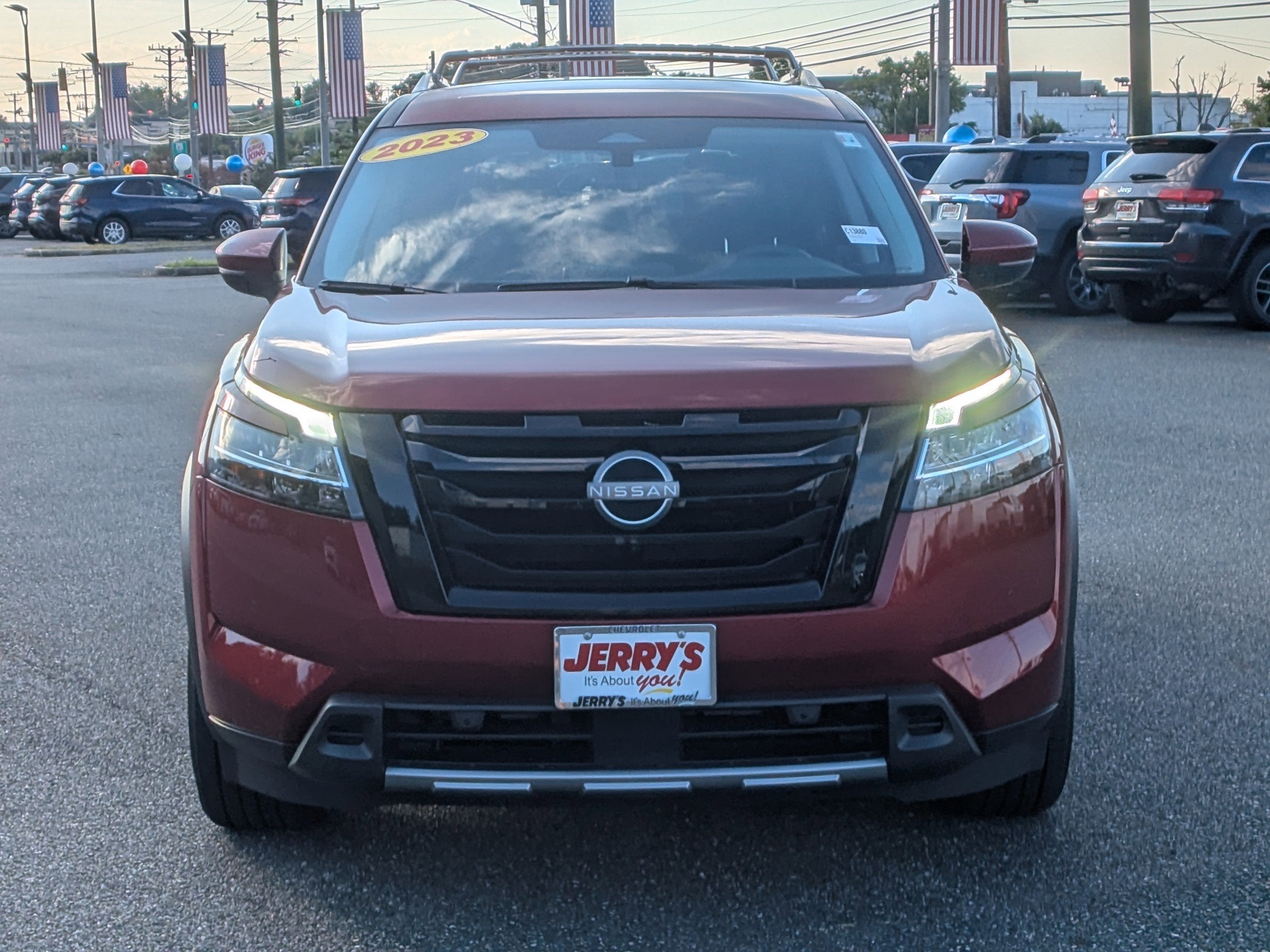 2023 Nissan Pathfinder SL