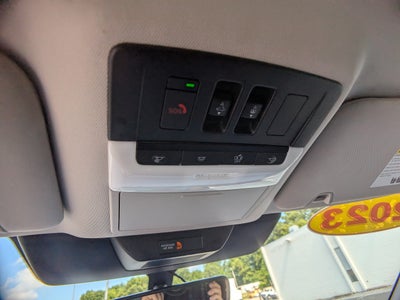 2023 Nissan Pathfinder SL 4WD