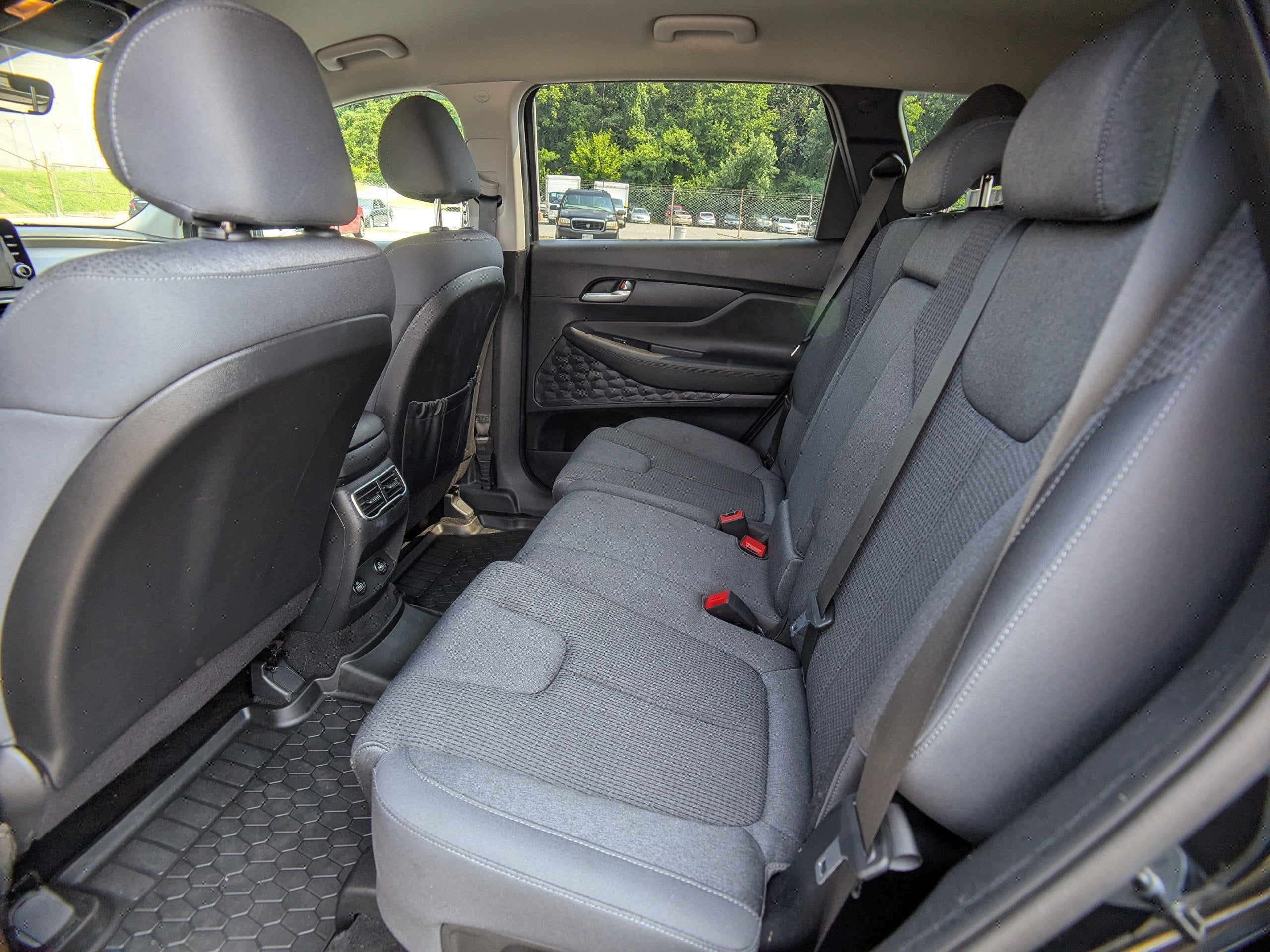 2023 Hyundai Santa Fe SE