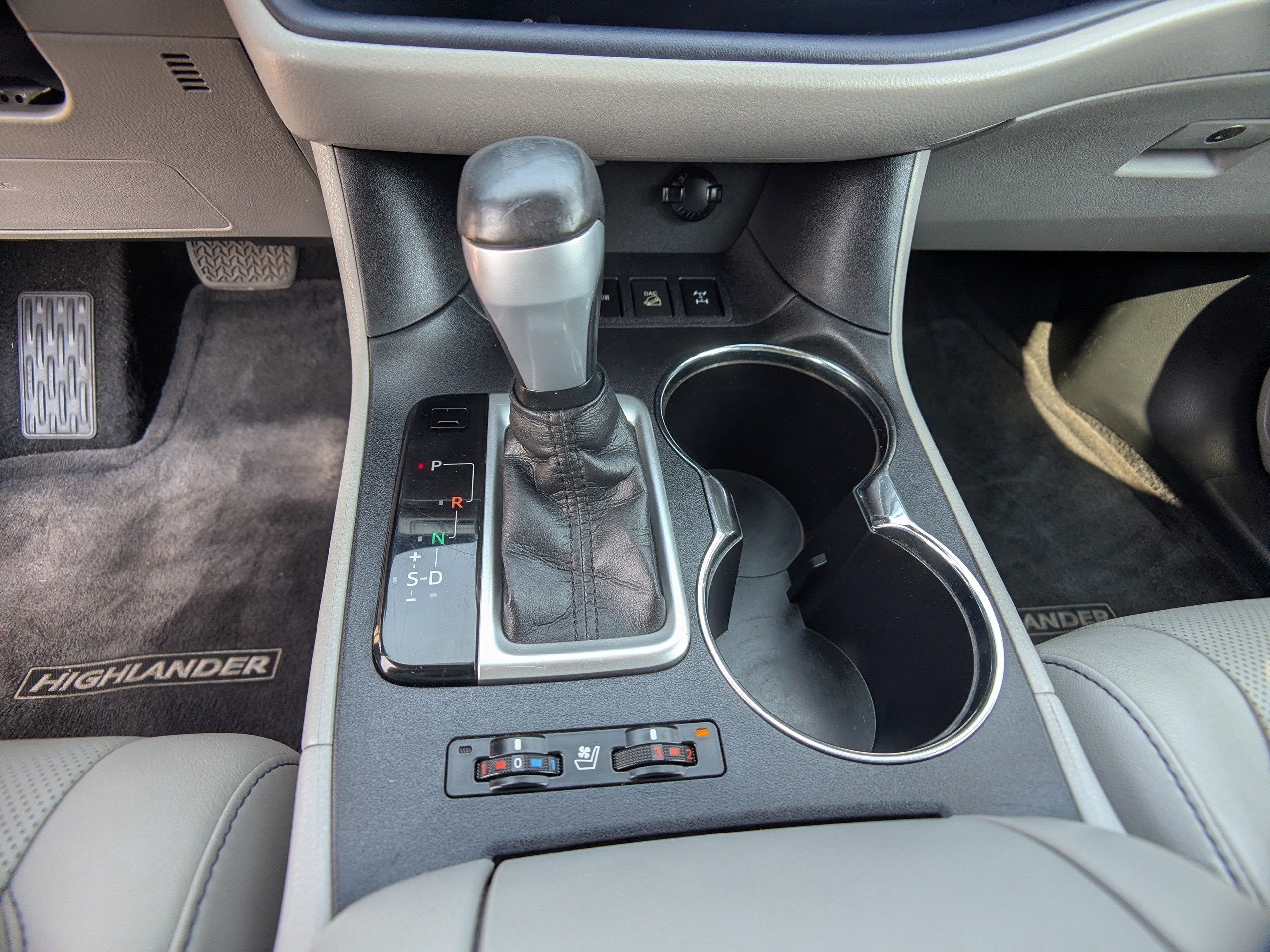 2014 Toyota Highlander Limited