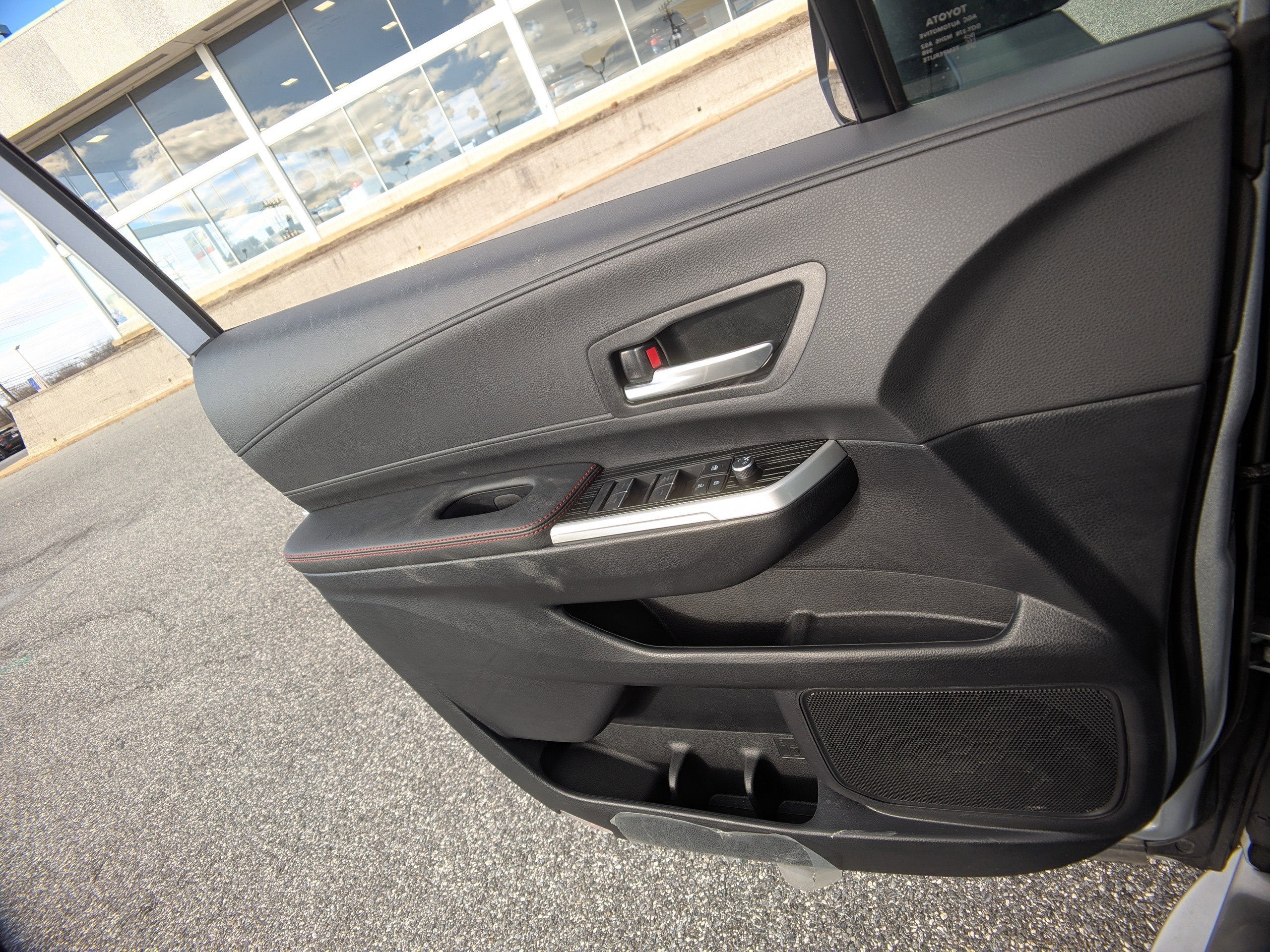 2025 Toyota Sienna XSE