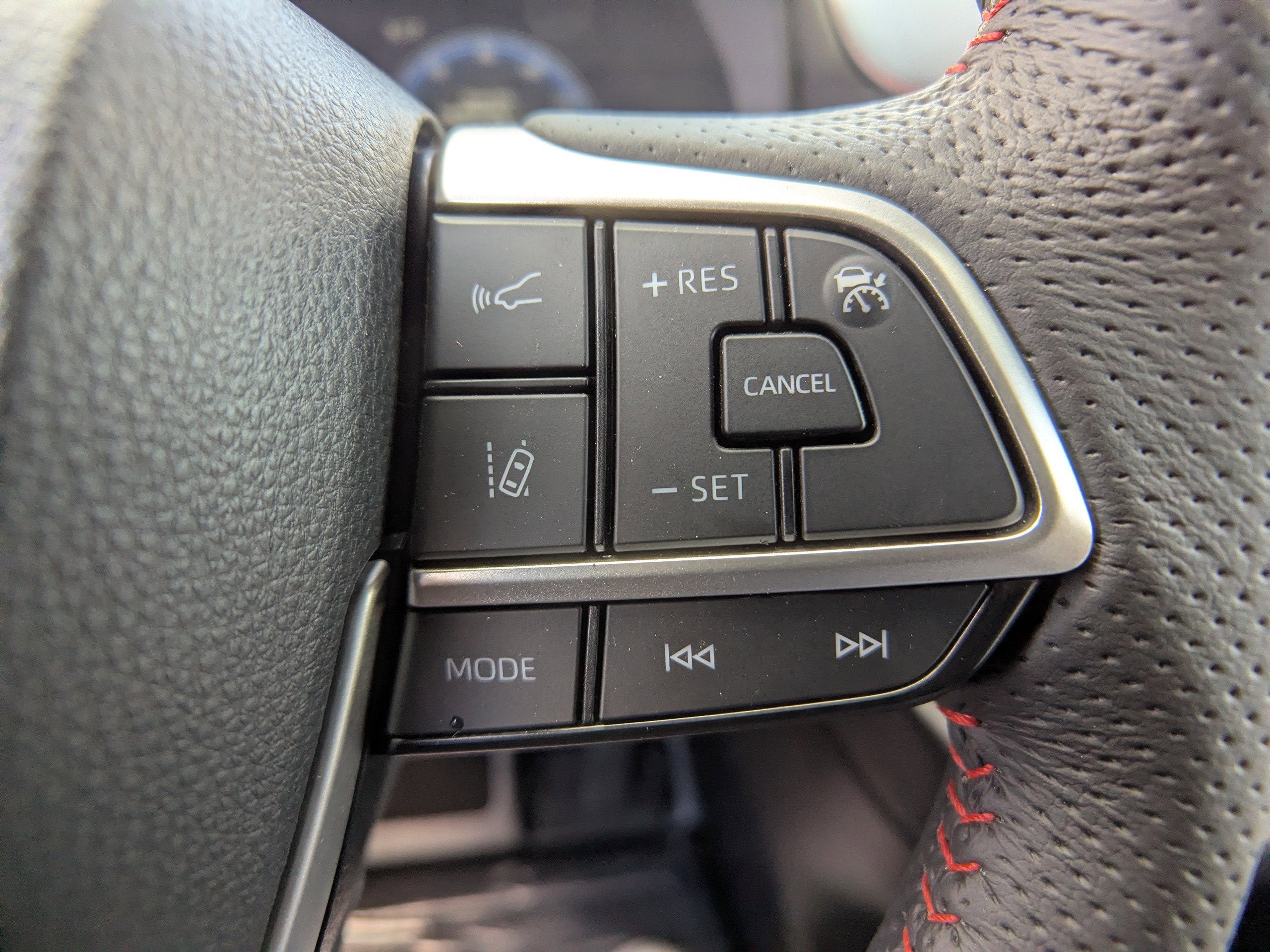 2025 Toyota Sienna XSE