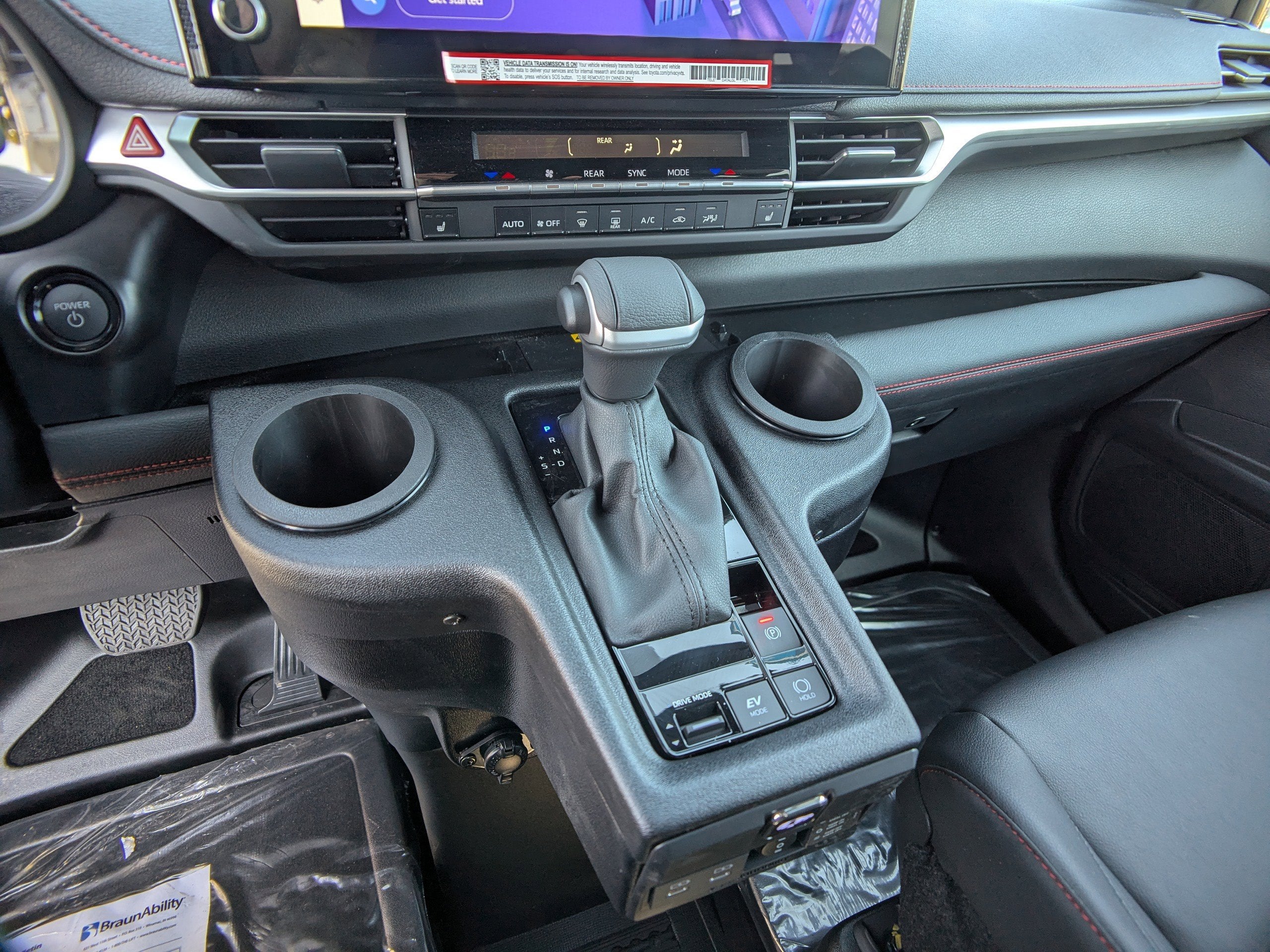 2025 Toyota Sienna XSE