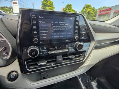 2022 Toyota Highlander XLE