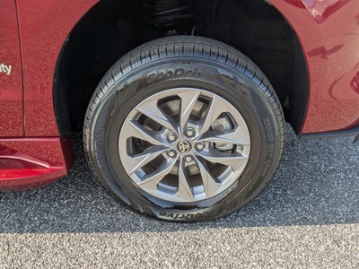 2024 Toyota Sienna XLE