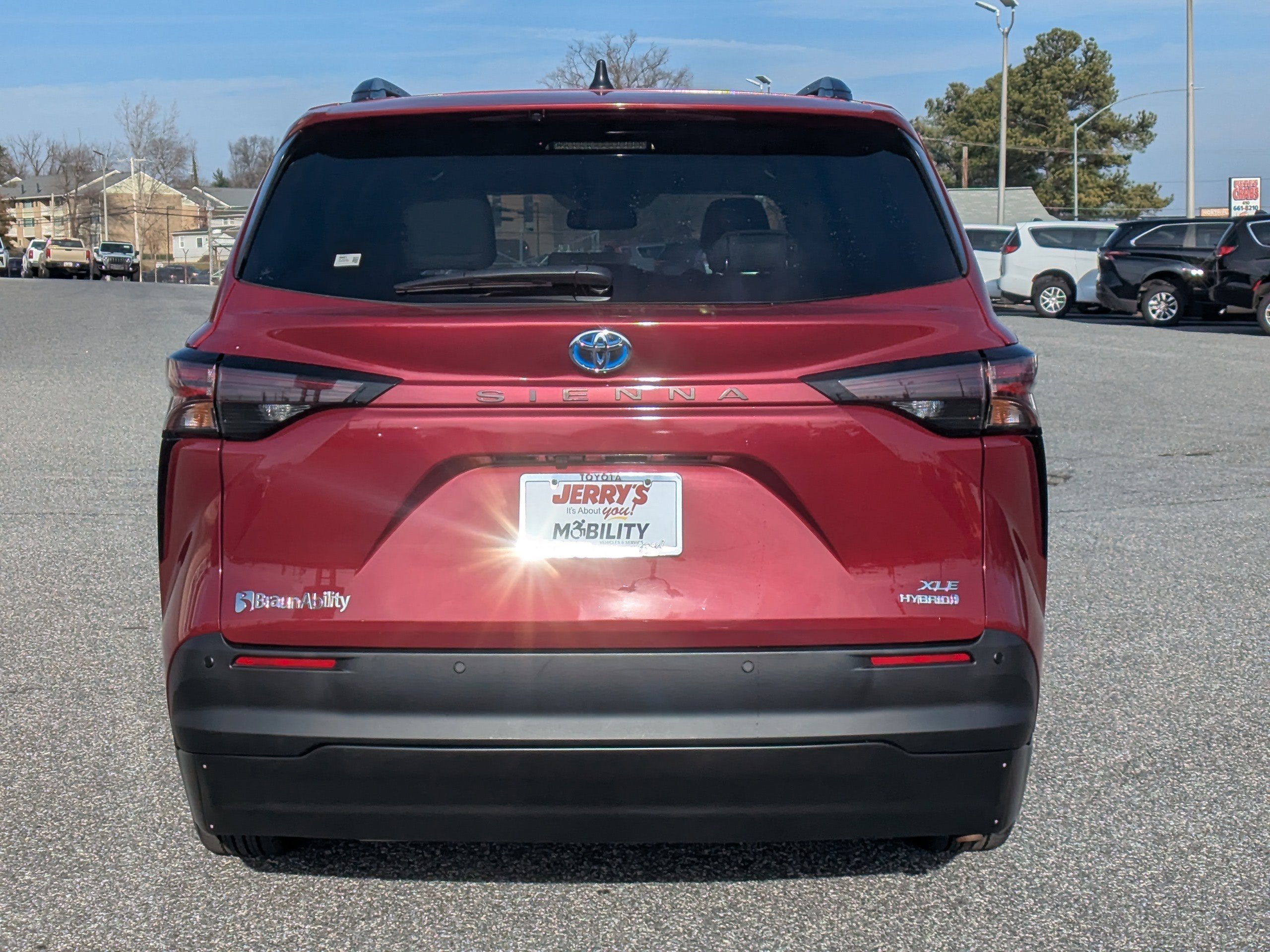 2024 Toyota Sienna XLE