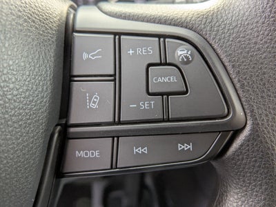 2025 Toyota Sienna LE