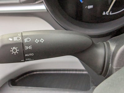 2025 Toyota Sienna LE