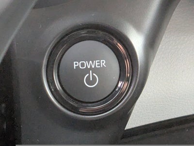 2025 Toyota Sienna LE