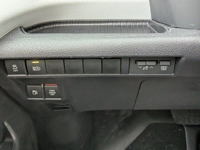 2025 Toyota Sienna LE