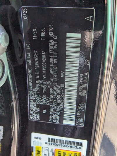 2025 Toyota Sienna LE