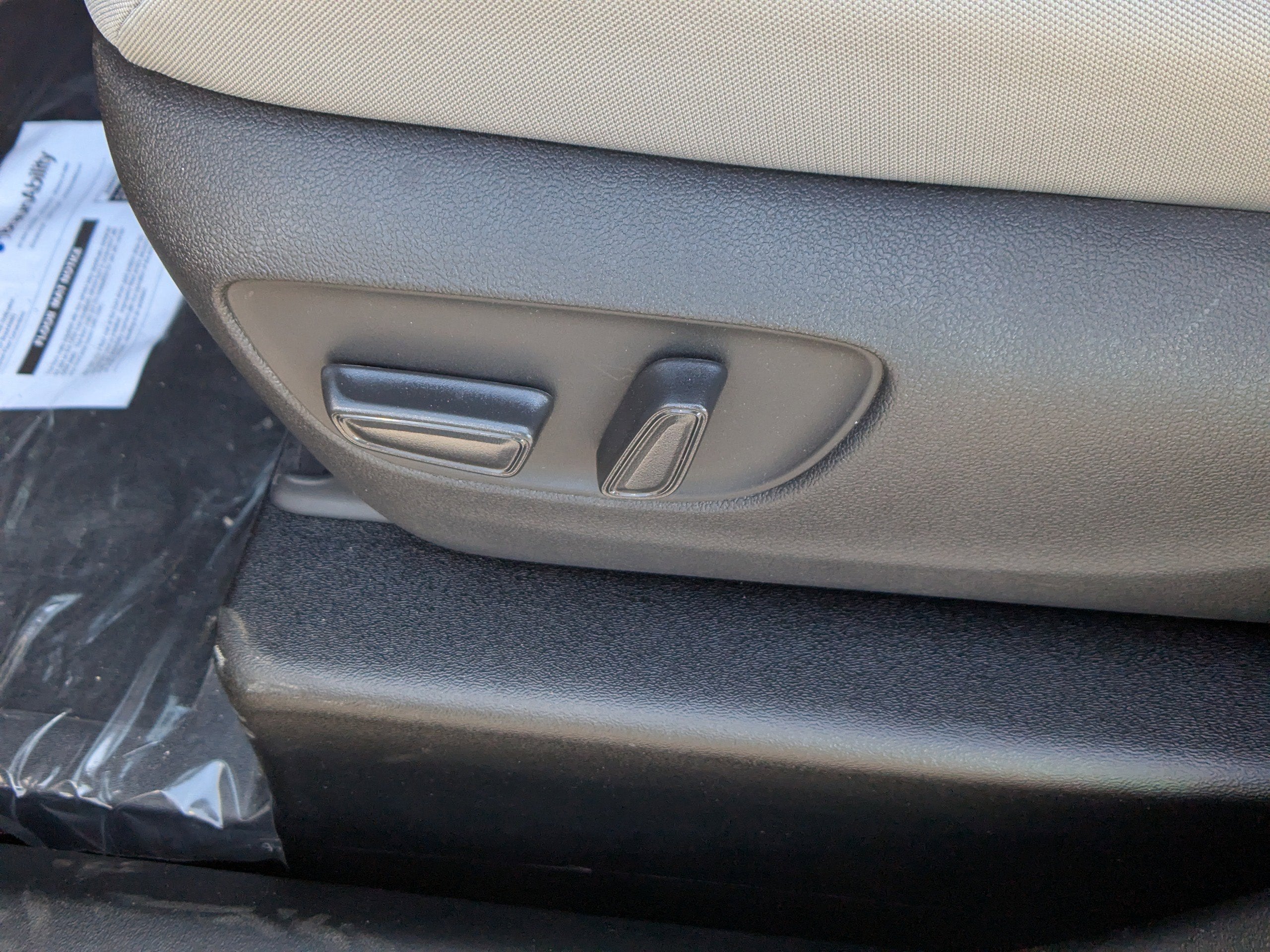 2025 Toyota Sienna LE