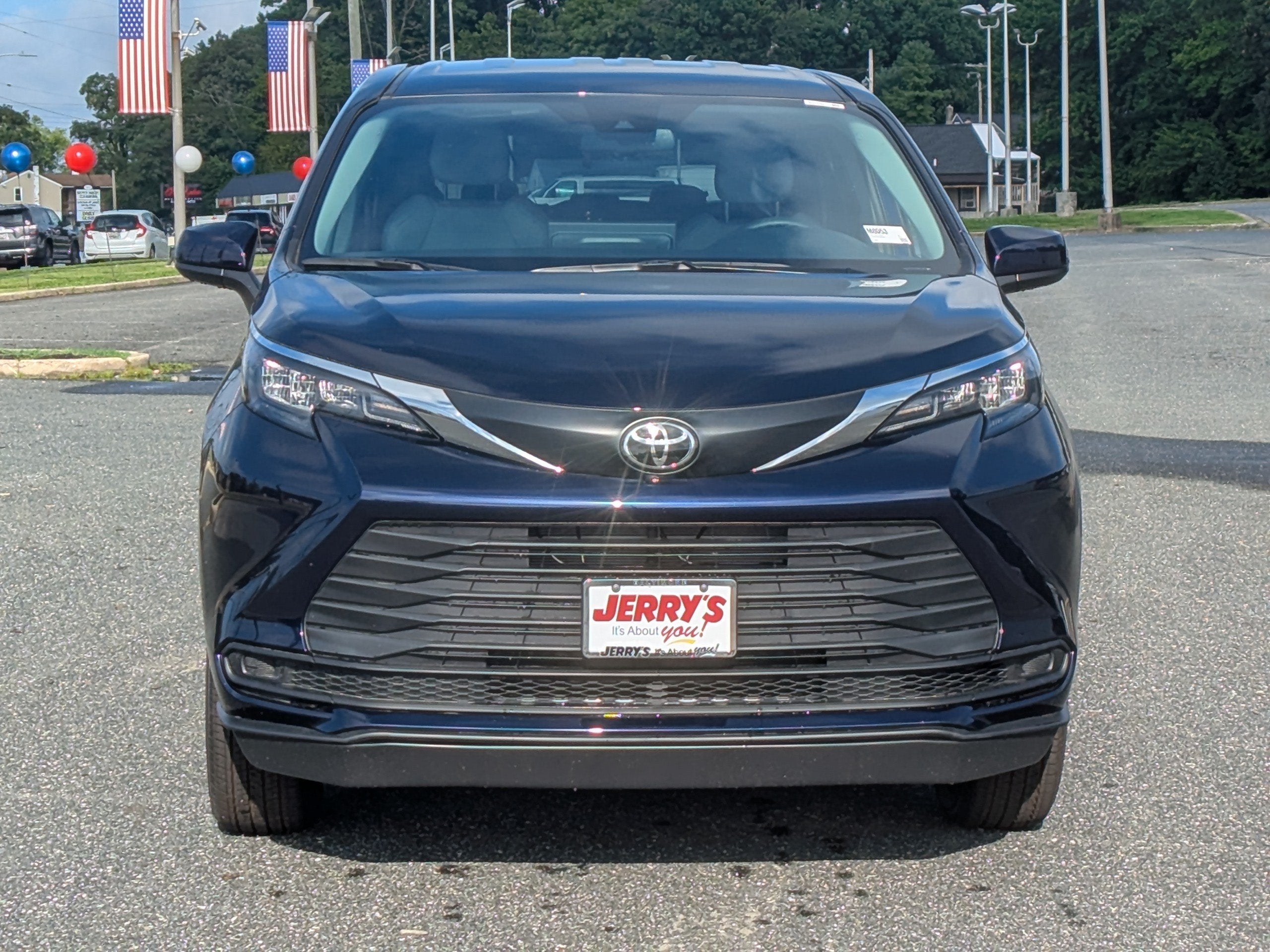 2026 Toyota Sienna LE