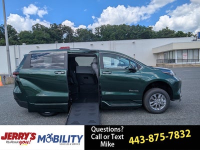 2026 Toyota Sienna XLE