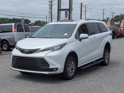 2026 Toyota Sienna XLE