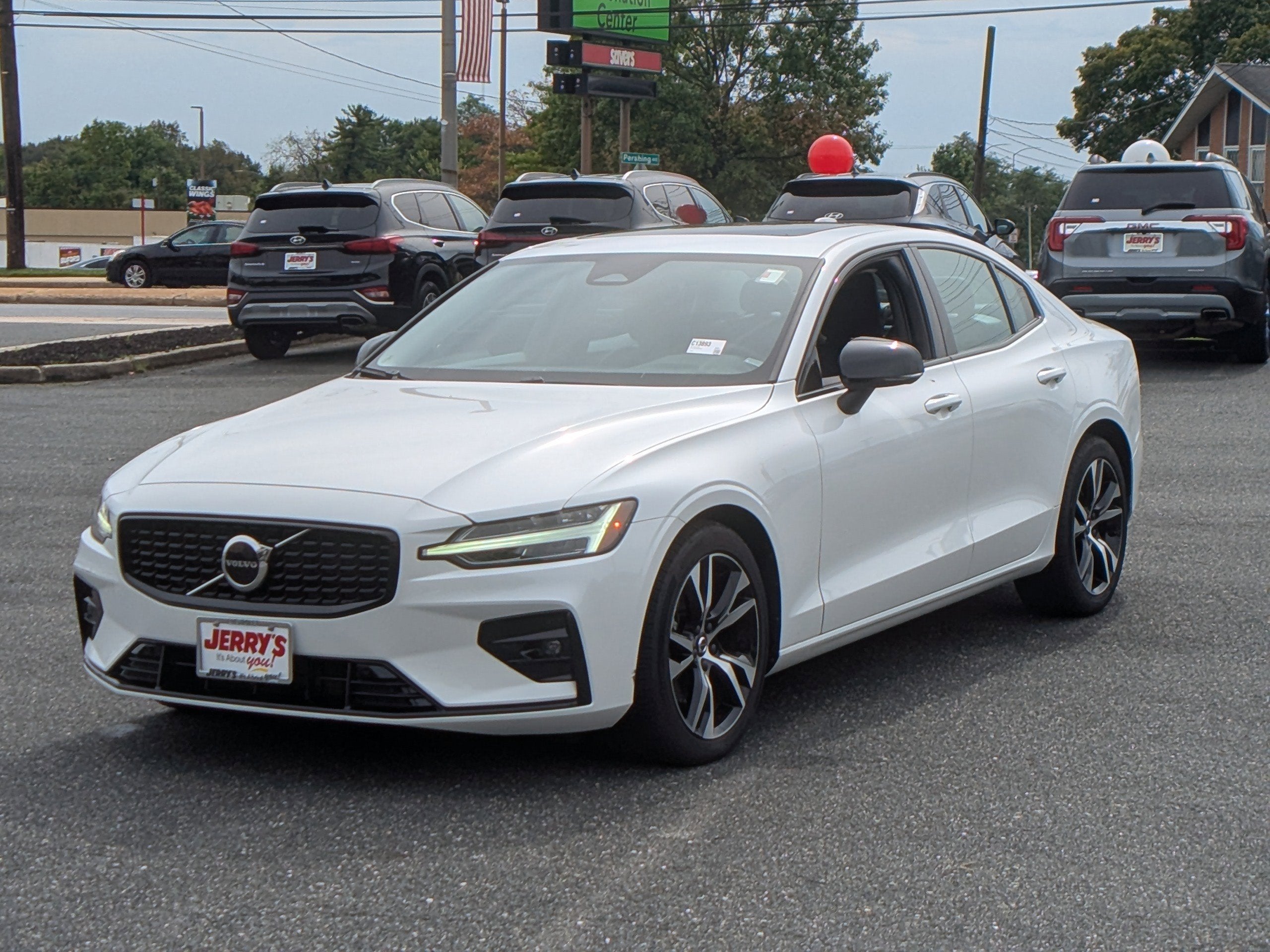 2024 Volvo S60 Core Dark Theme