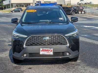 2025 Toyota Corolla Cross XLE