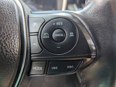 2025 Toyota Corolla Cross XLE