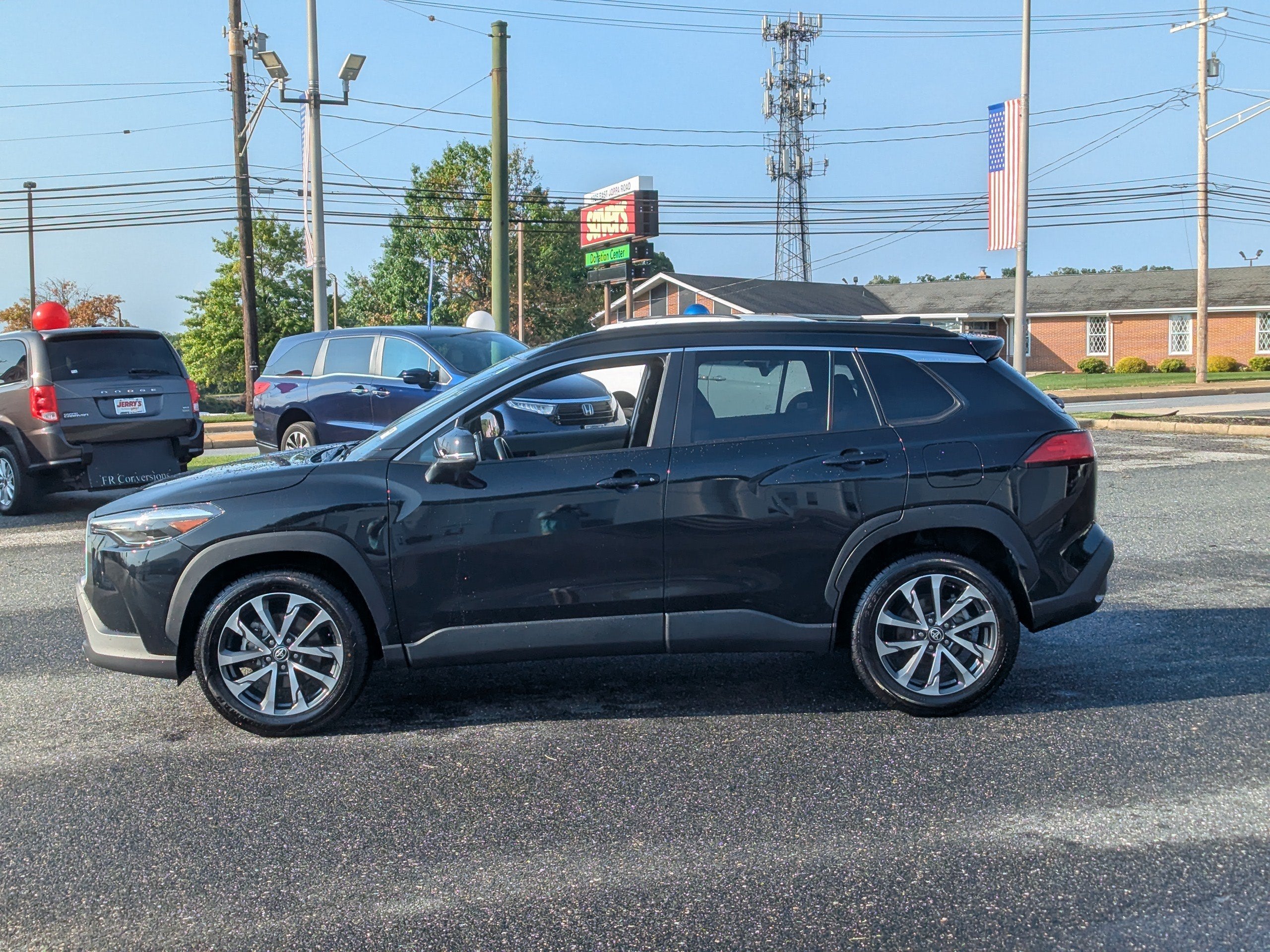 2025 Toyota Corolla Cross XLE